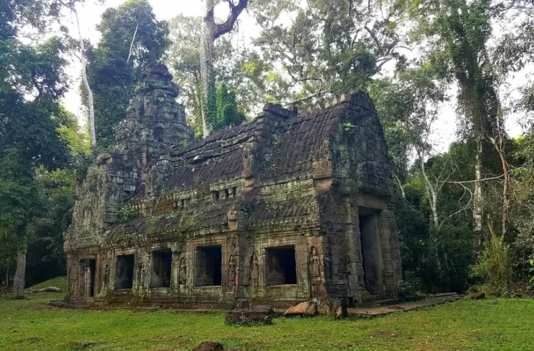 travel to cambodia